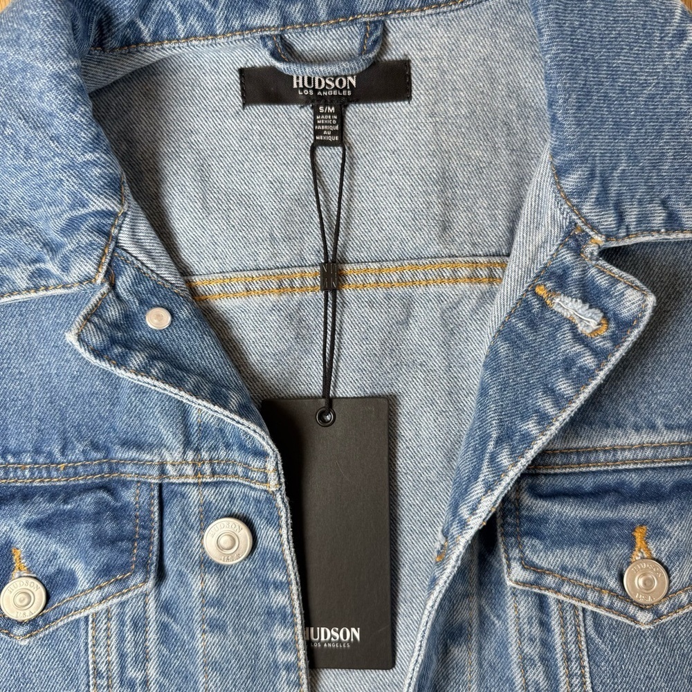 NWT Hudson Women’s Blue Trucker Denim Jacket Size Small/Medium - Picture 4 of 14